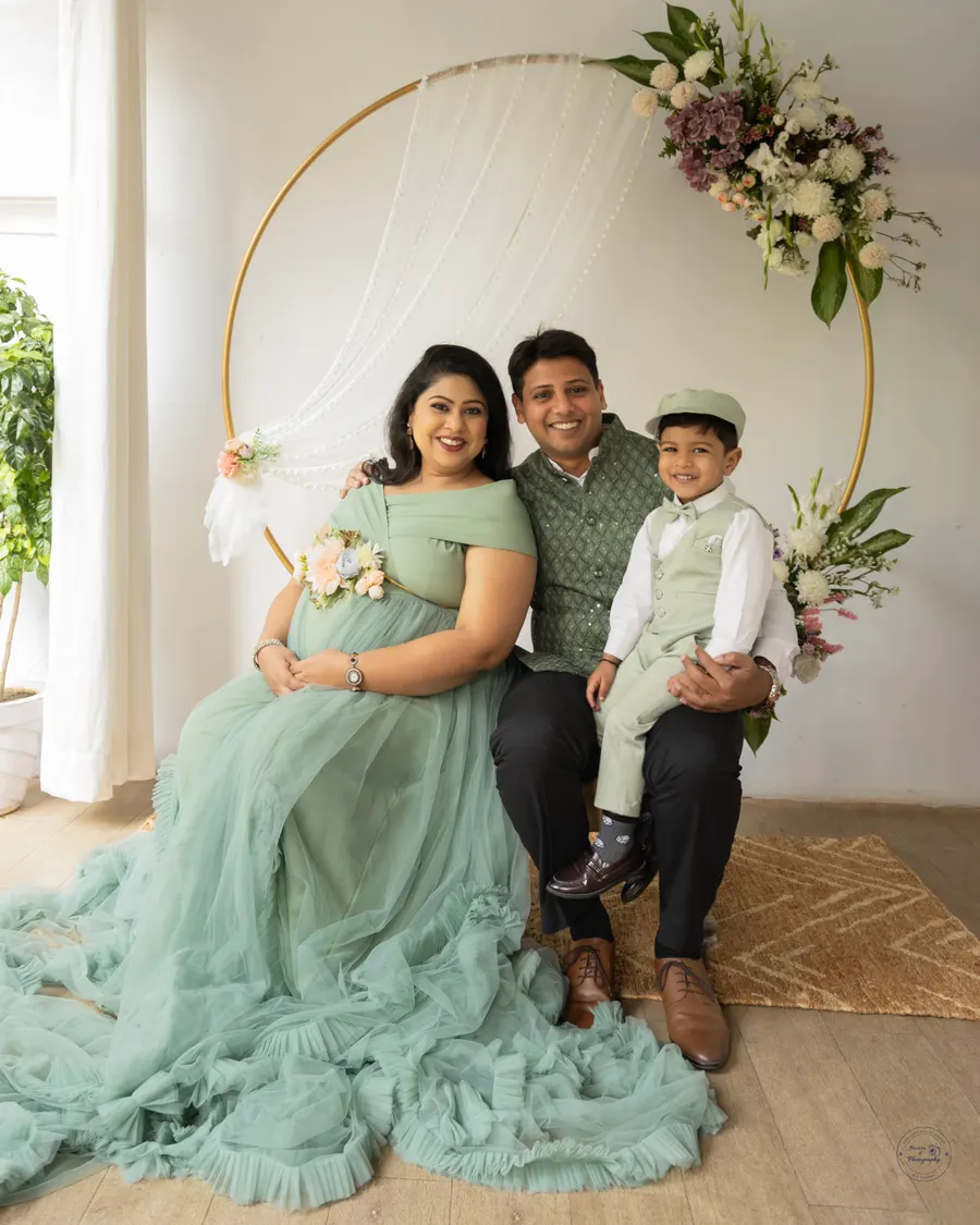 House of Photography — maternity portrait 22